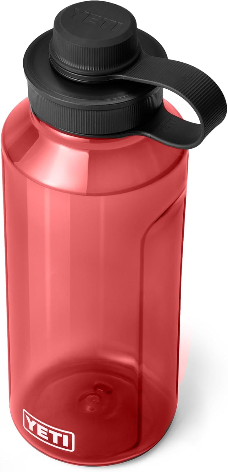 YETI Yonder Water Bottle with Yonder Tether Cap, Lightweight, Leakproof and BPA-Free
