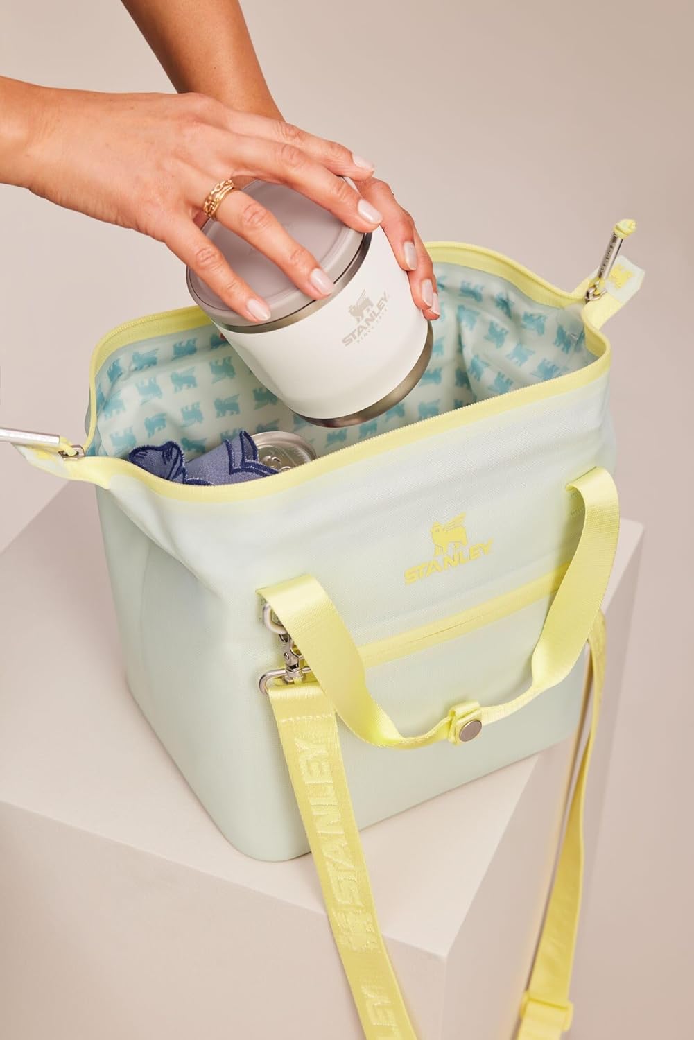 Stanley All Day Julienne Soft Cooler Bag and Lunch Box | Insulated Travel Bag with Zipper | BPA-Free