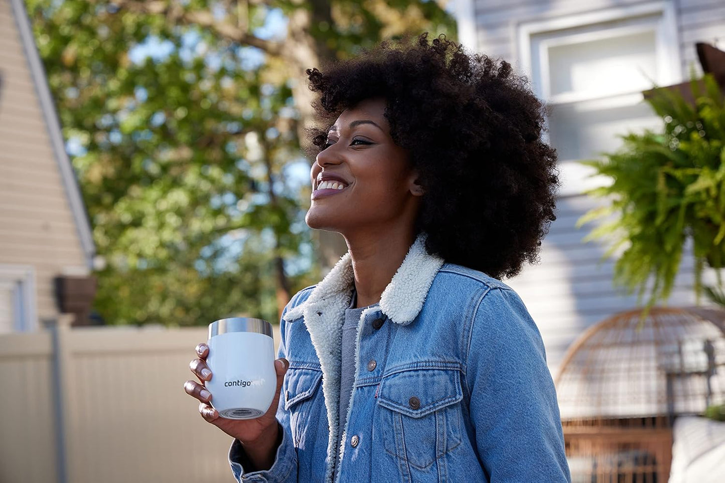 Contigo River North Stainless Steel Wine Tumbler with Spill-Proof Lid, Leak-Proof 12oz Reusable Wine Glass, Dishwasher Safe & Keeps Drinks Hot or Cold for Hours, Sunbeam Gold