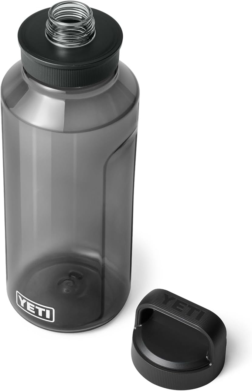 YETI Yonder Water Bottle with Yonder Chug Cap, Lightweight, Leakproof and BPA-Free