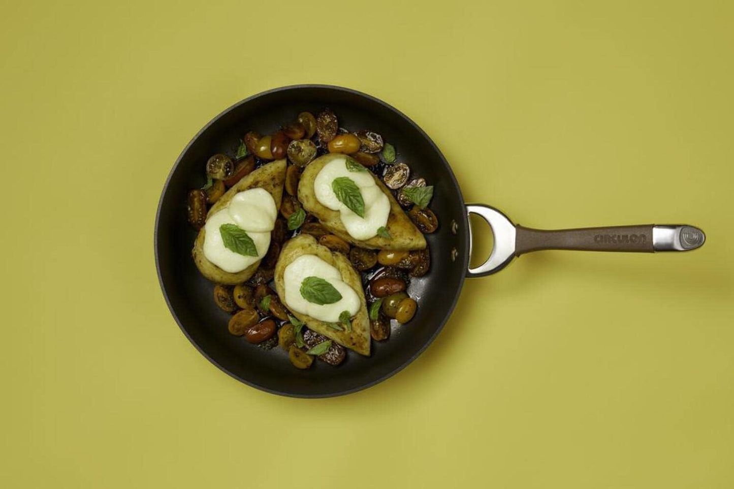 Circulon Symmetry Hard-Anodized Nonstick Frying Pan, 8.5-Inch, Chocolate