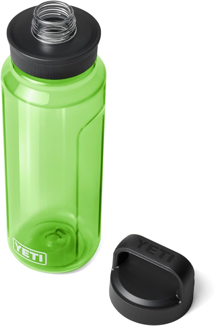 YETI Yonder Water Bottle with Yonder Chug Cap, Lightweight, Leakproof and BPA-Free