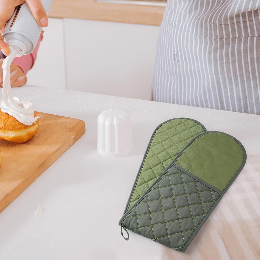 AUAUY Black Double Oven Mitts, 250°C/482°F Heat Resistant BBQ Mittens with Ropes, Silicone Non-Slip Design Kitchen Mittens, Cooking Glove Kitchen Accessories for Cooking Baking Grilling