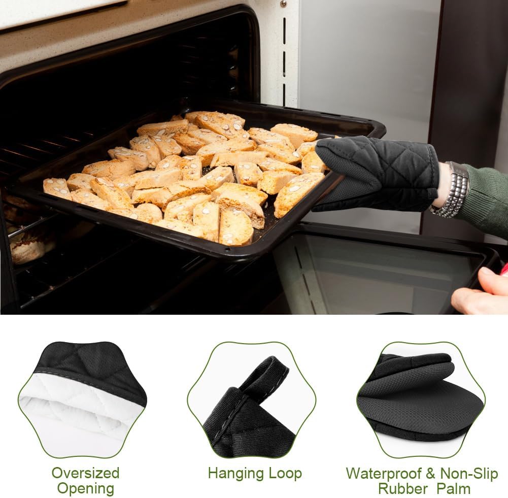 AUAUY Mini Oven Mitts, 2 Count Small Oven Mitt 220℃/428°F Heat Resistant with Non-Slip Surface and Hanging Loop Mits, Kitchen Mittens Oven Mitts, Kitchen Gloves for Oven, Baking and Grilling