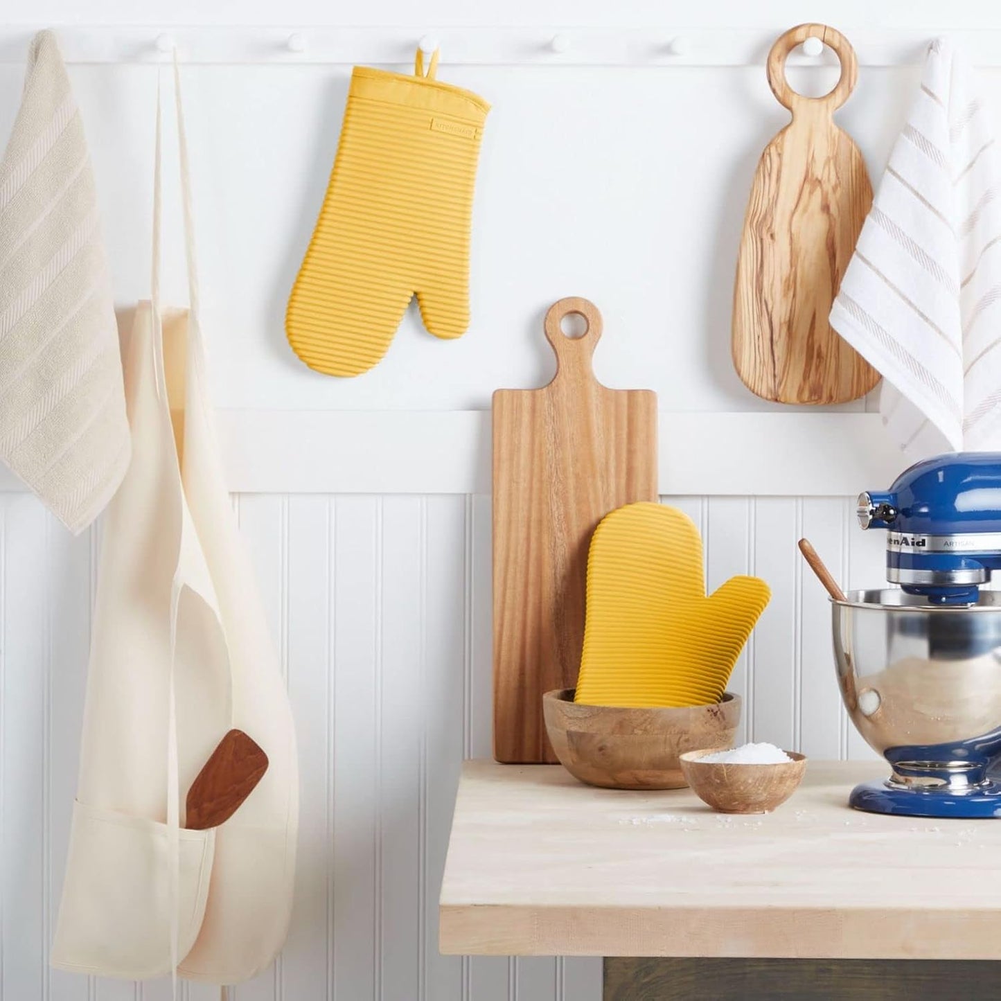 KITCHENAID Ribbed Soft Silicone Oven Mitt 2-Pack Set, 7.5"x13", Orange Sorbet