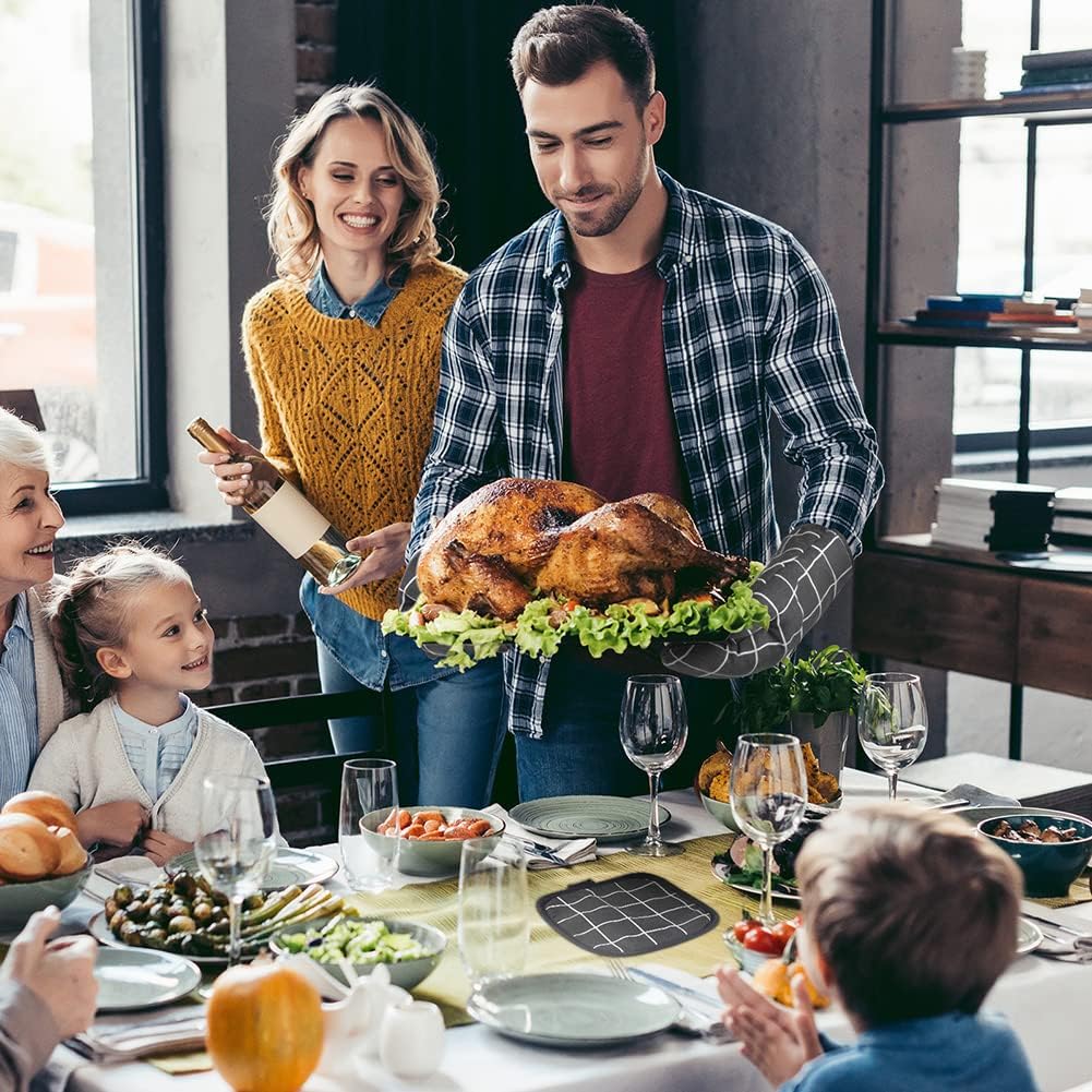 AUAUY Oven Mitts and Pot Holders 6PCS Set, 392°F Heat Resistant Cooking Gloves and Hot Pads Baking Mittens Grilling Gloves BBQ Gloves Non-Slip Kitchen Mittens for Oven Cooking Baking Grilling