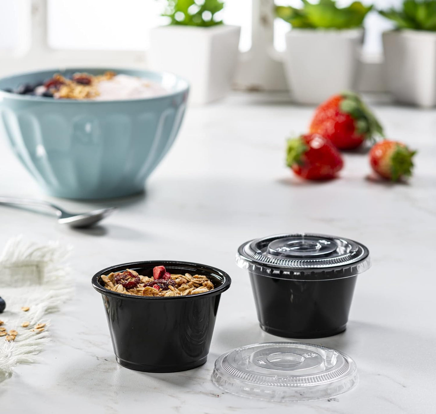 (4 oz - 100 Sets) Black Diposable Plastic Portion Cups With Lids, Small Mini Containers For Portion Controll, Jello Shots, Meal Prep, Sauce Cups, Condiments, Medicine, Dressings,