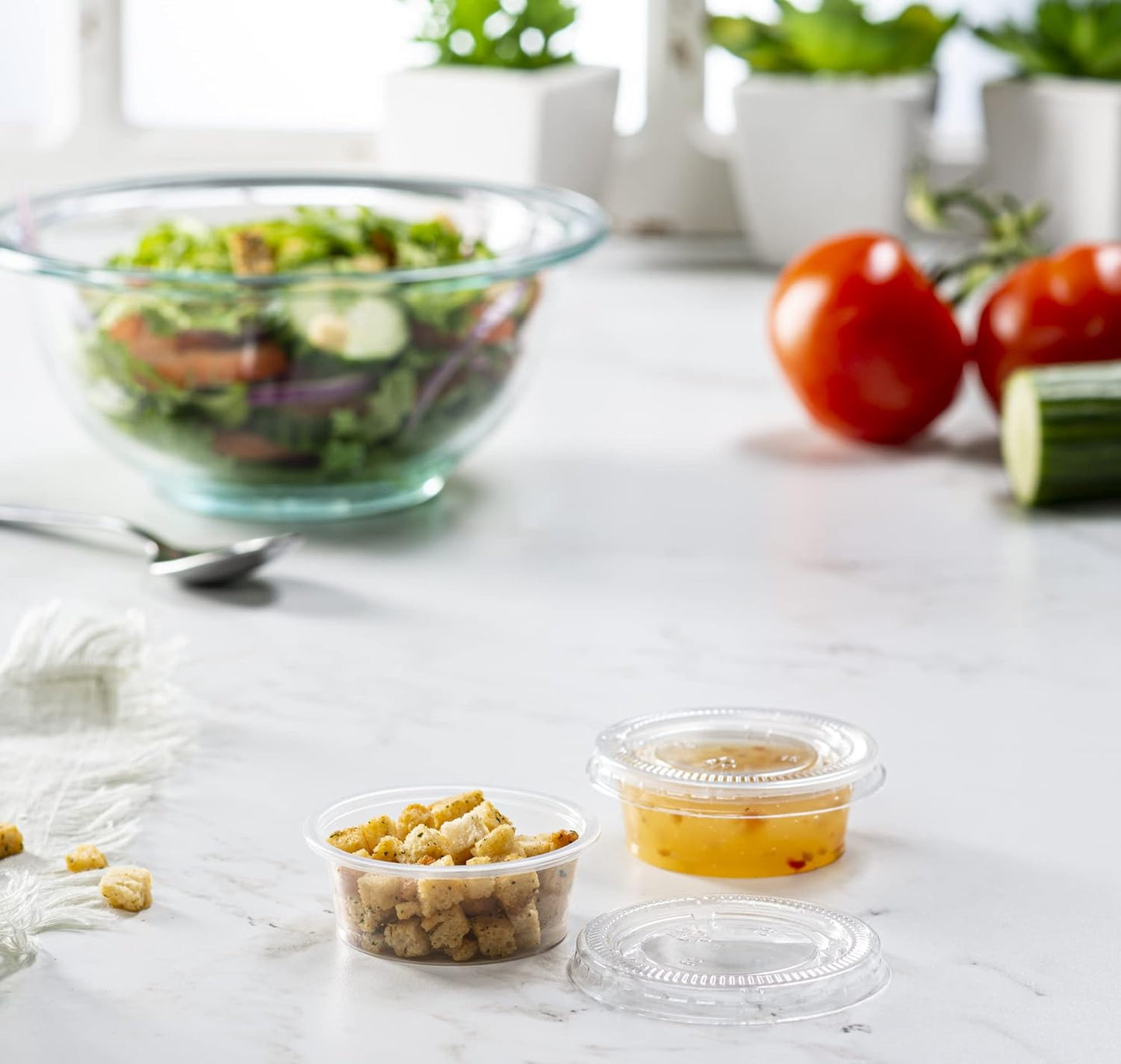 {1.5 oz - 100 Sets} Clear Diposable Plastic Portion Cups With Lids, Small Mini Containers For Portion Controll, Jello Shots, Meal Prep, Sauce Cups, Slime, Condiments, Medicine, Dressings, Crafts, Disposable Souffle Cups & Much more