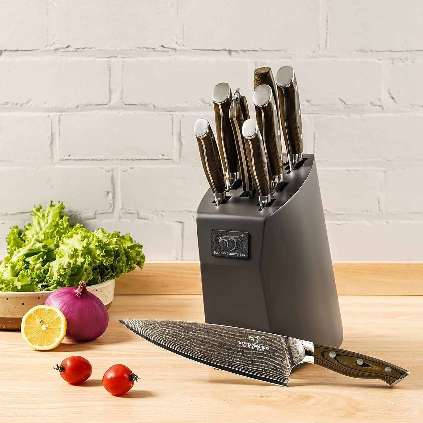 Kitchen Damascus Knife Set, 9-Piece Kitchen Knife Set with Block, Non-slip G10 Ergonomic Triple Rivet Handle for Chef Knives, Knife Sharpener and Kitchen Shears, Natural Wood Block (Brown/Grey)