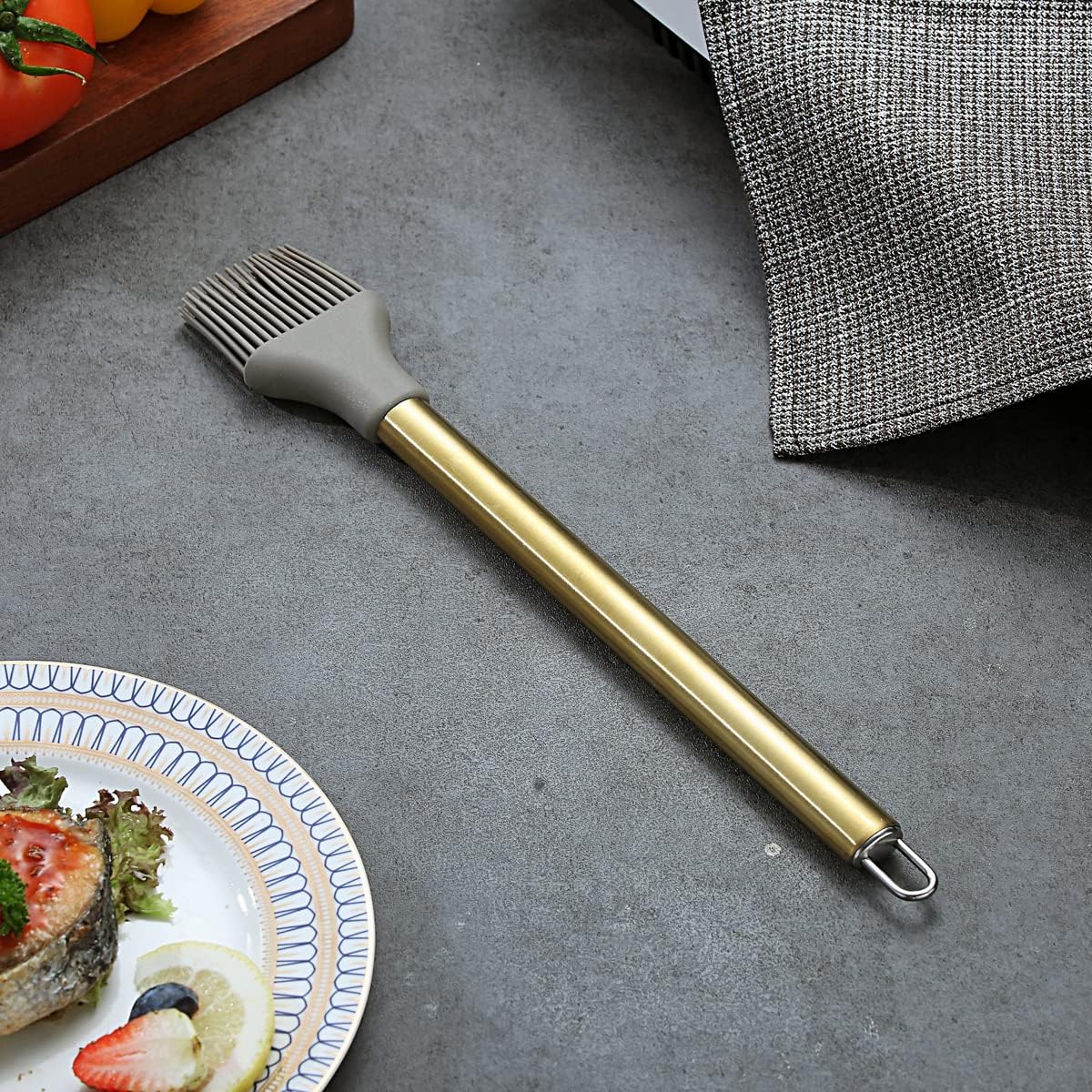 Gold Basting Brush, Berglander Non-stick Silicone Kitchen Brush For Cooking With Titanium Gold Plating Handle, Barbeque Brush, Pastry Brush, BBQ Brush, Dishwasher Safe, Easy to Clean