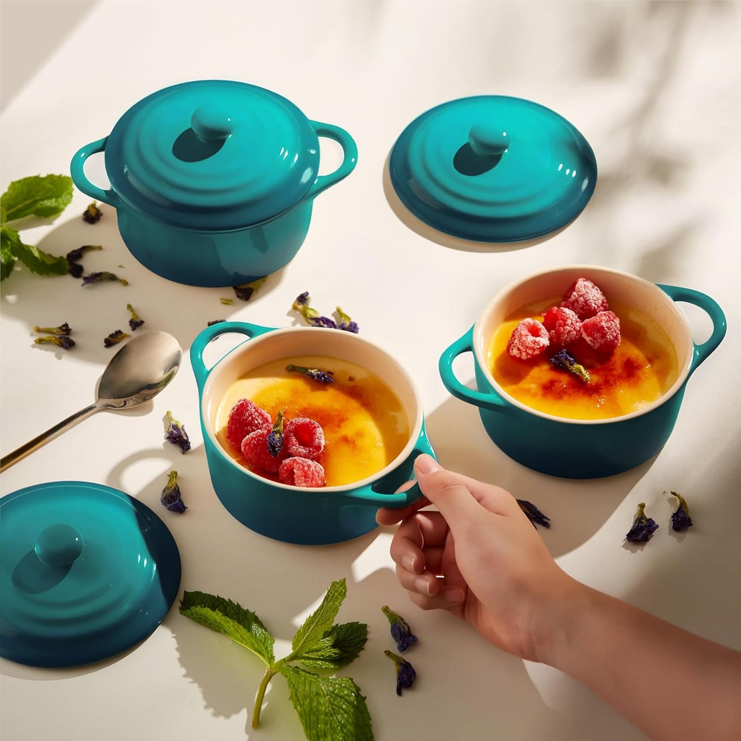 Kook Ceramic Mini Cocotte Set, Small Casserole Dishes with Lids and Handles, Individual Baking Ramekins, Oven, Microwave & Dishwasher Safe, Stoneware, 12 oz, Set of 4 (Aqua Ombre)