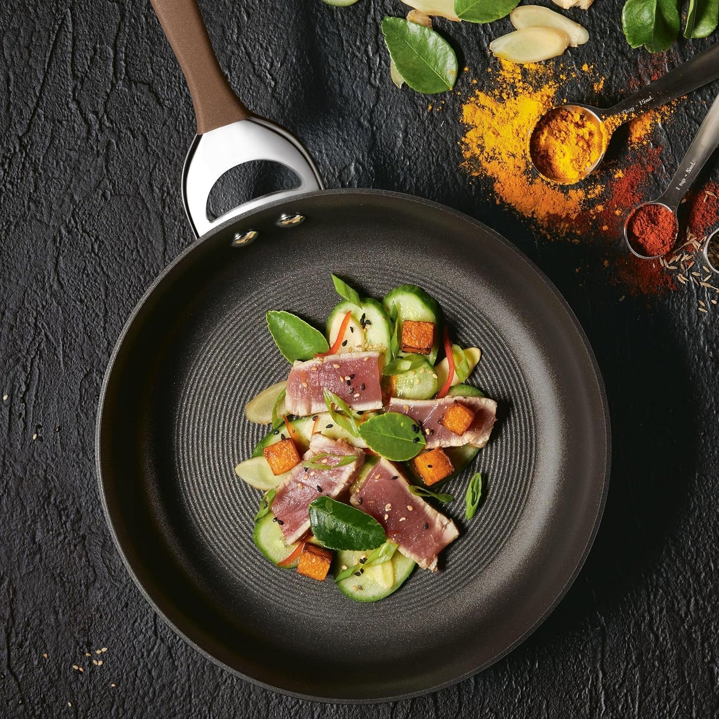 Circulon Symmetry Hard Anodized Nonstick Wok/Stir Fry Pan with Lid, 12", Chocolate